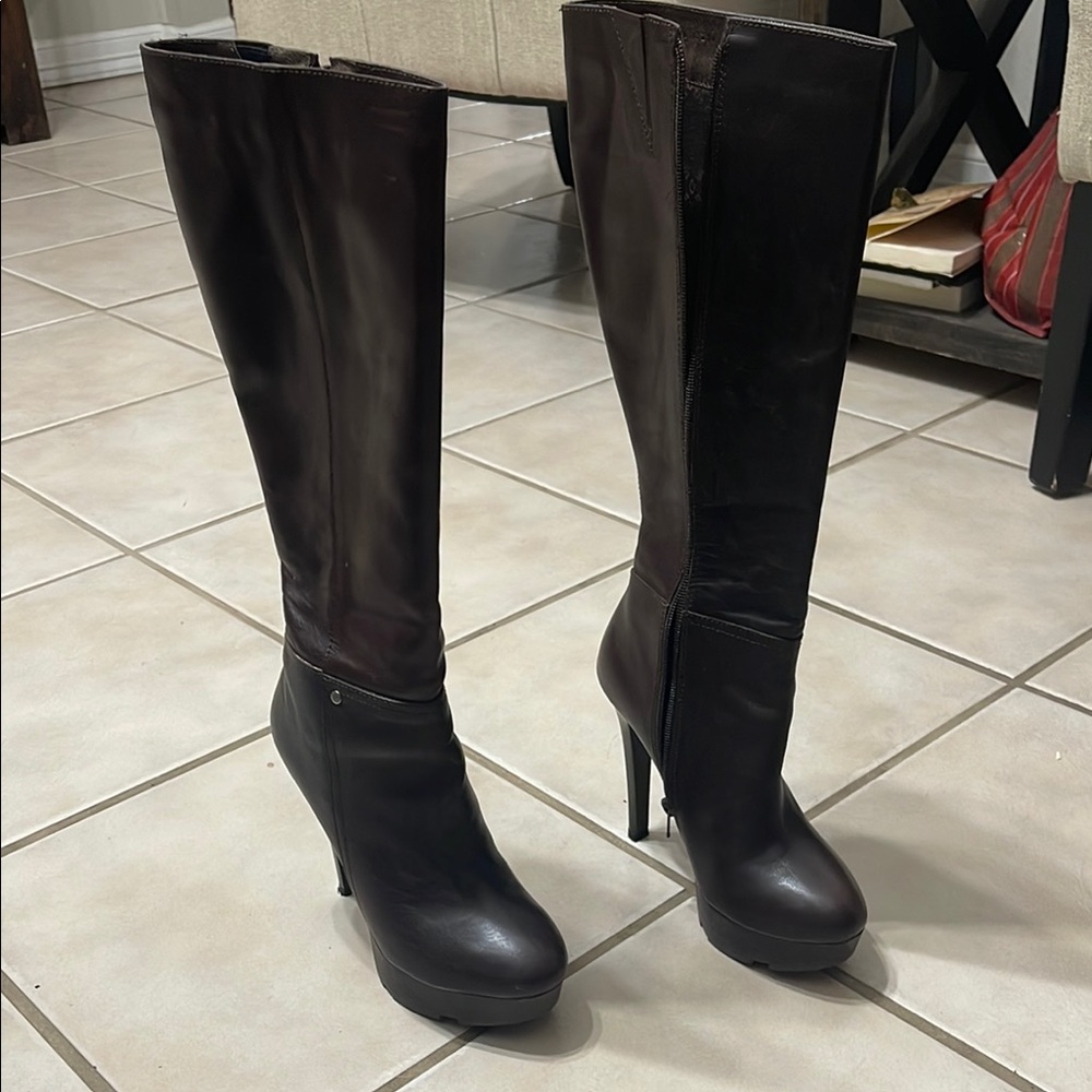 Elegant Brown Knee-High Leather Boots